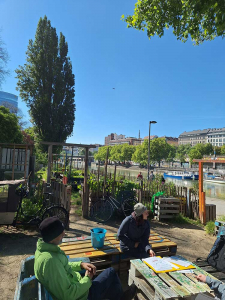 City-Zen-Boden-Garten-Donaukanal-2